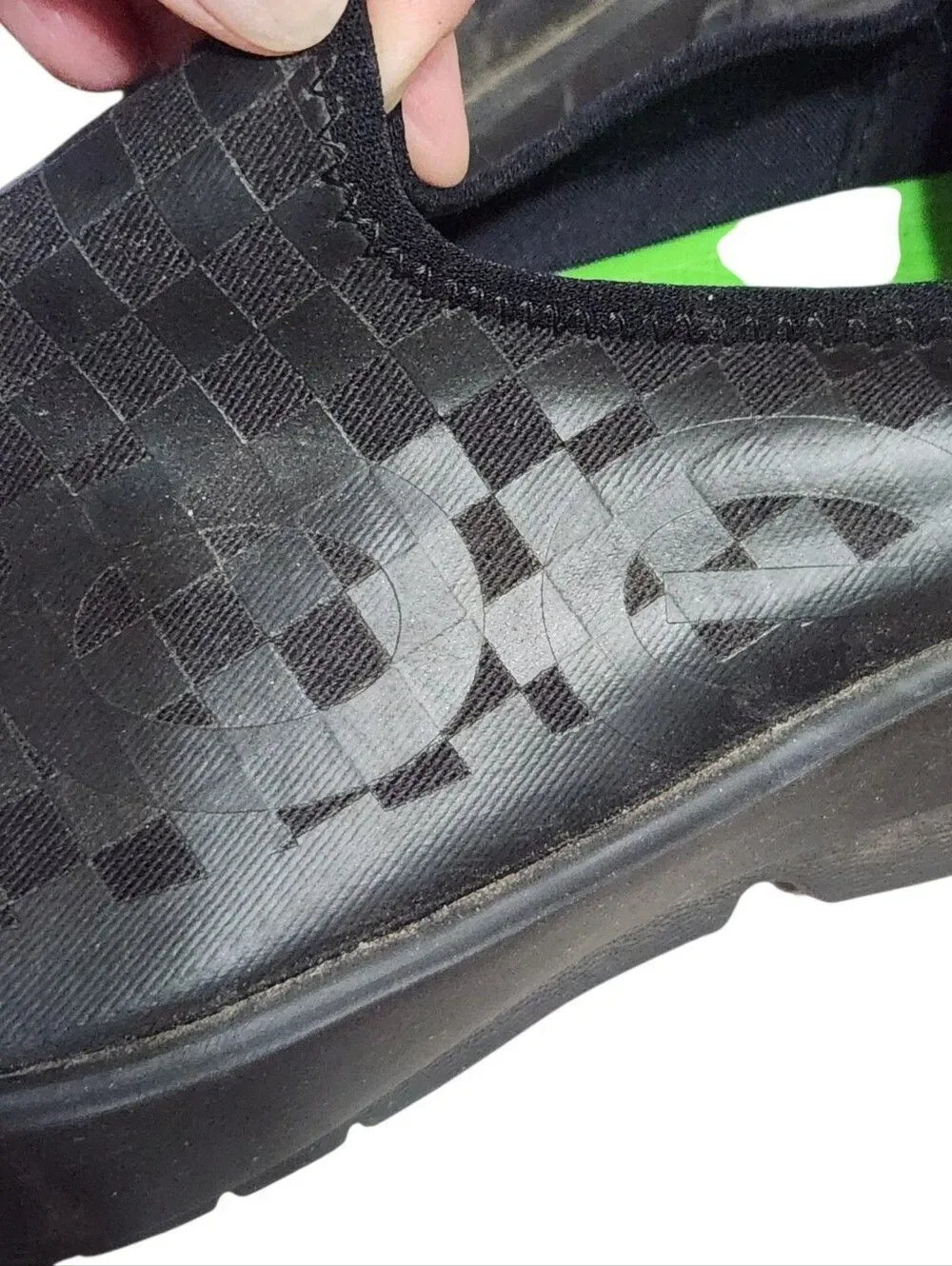 Oofos Shoes Mens 9.5 Black Checkered Slip On Sneakers Oomg Eezee Low 42.5
